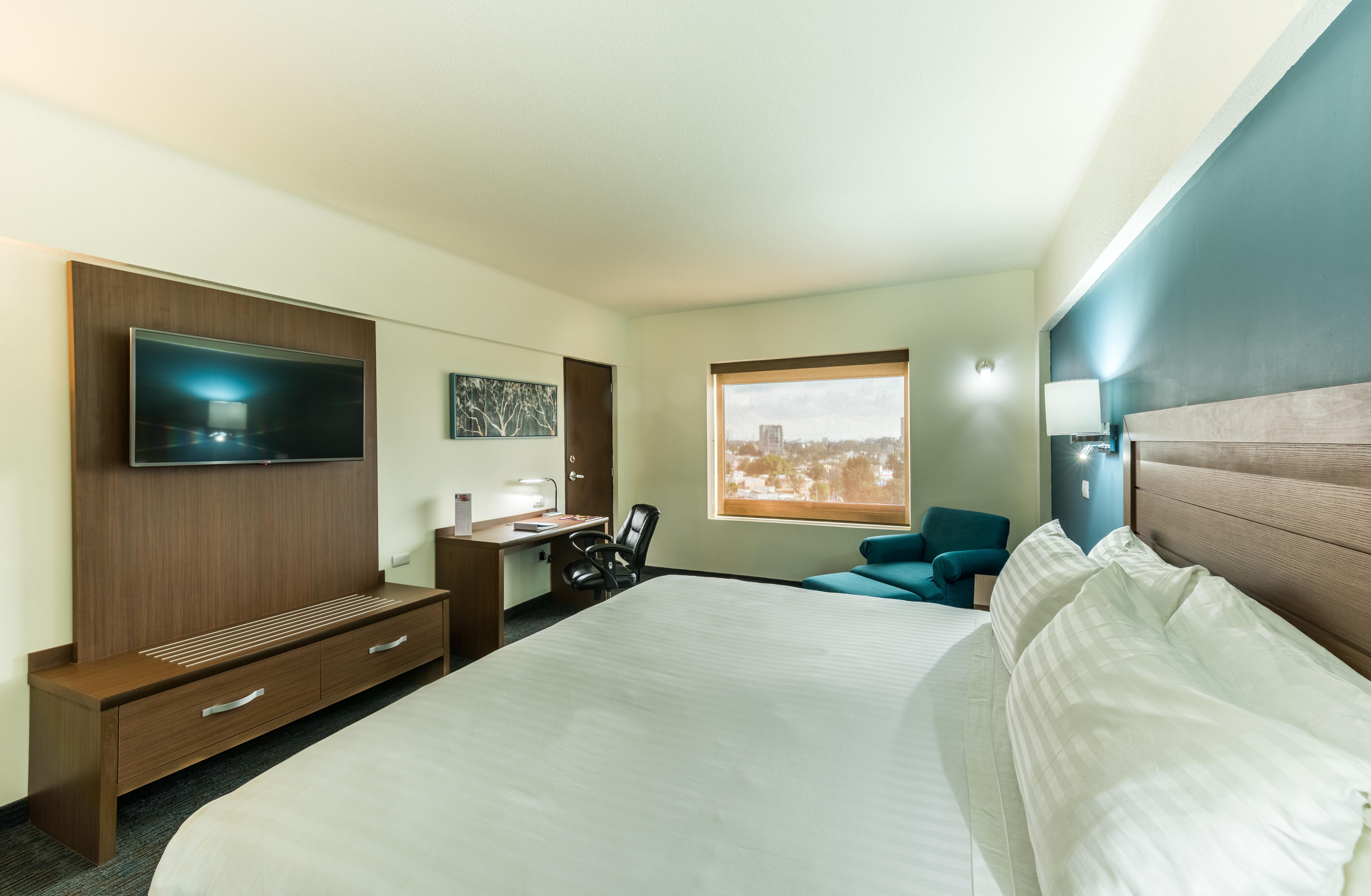 Holiday Inn Guadalajara Expo Plaza Del Sol By Ihg Zapopan Exterior foto